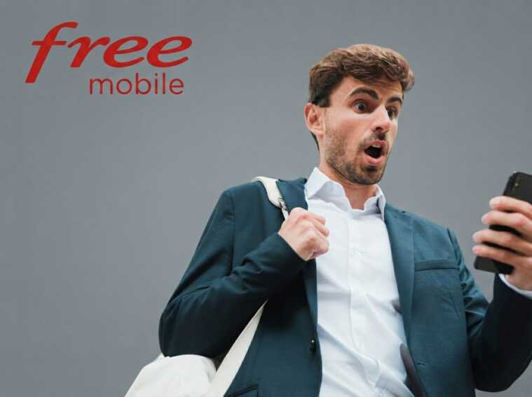 Homme surpris en regardant son smartphone, tant le forfait Free 5G+ est exceptionnel