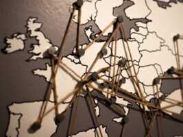 Mobile : les appels et SMS vers l'Europe bientôt moins chers