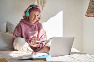 Les 5 box internet les moins chères  pour un étudiant