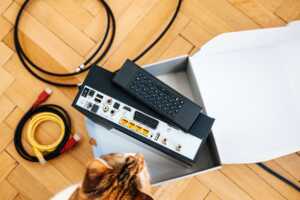 Retrouvez notre top 3 des meilleures box internet incluant un décodeur Tv dans leur offre.