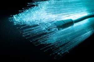 La fibre invisible arrive en France