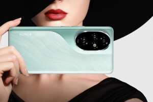 Femme à chapeau avec Honor 200 Pro, à un bon prix chez Rakuten en ce moment