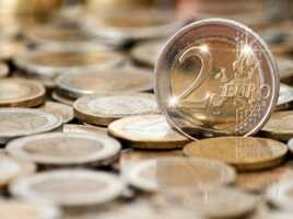 Pièce de 2€, car il reste des mini forfaits pas chers sur le marché des forfaits mobile