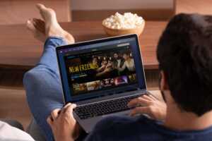 Plateforme de streaming avec séries plébiscitées en 2025