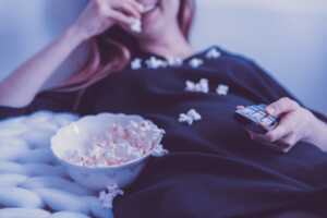 Pourquoi j'ai quitté Netflix pour une plateforme bien plus économique et riche en contenus ?