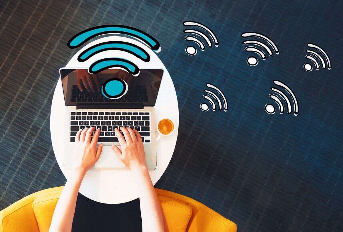 Quels opérateurs proposent un répéteur Wi-Fi inclus dans leurs offres  Internet ?