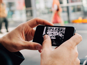Quel est le meilleur forfait mobile pour regarder la TV depuis son smartphone ?