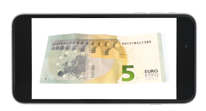        Forfait en promo : de 5 à 60 Go pour 5€/par mois, quelle offre mobile choisir ?
