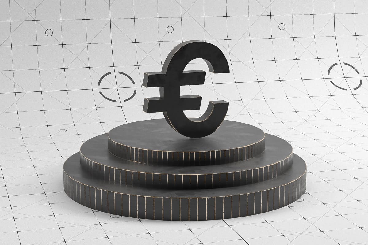 Symbole de l'Euro sur un podium noir, pour symboliser les 4 emiilleurs forfaits mobile à moins de 5€