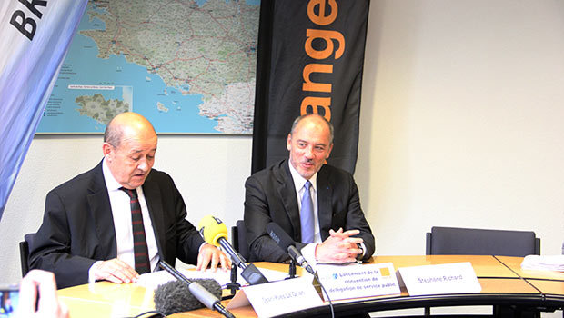 Signature de la Délégation de Service Public Orange et Mégalis Bretagne : 100% fibre d'ici 2030 !