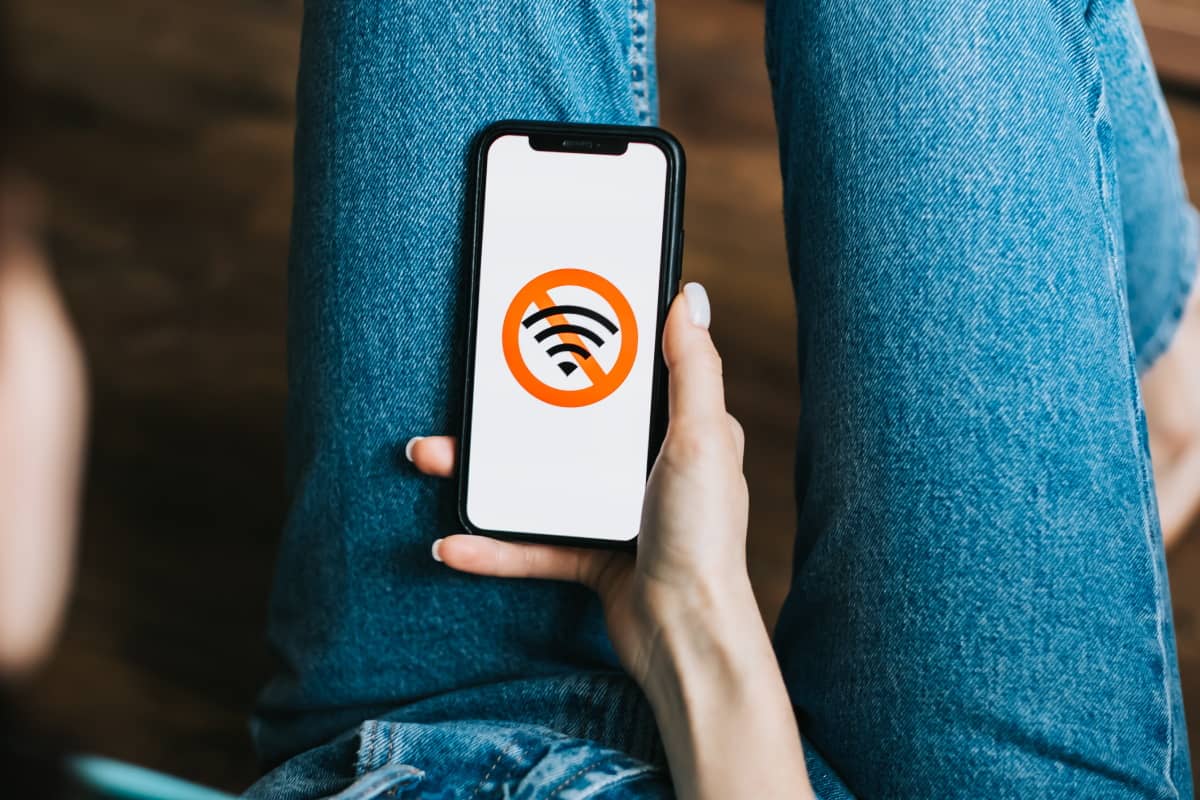 Il Trouve Son Internet Dans Toutes Les Positions Comment couper ou désactiver le Wi-Fi sur sa box internet ?