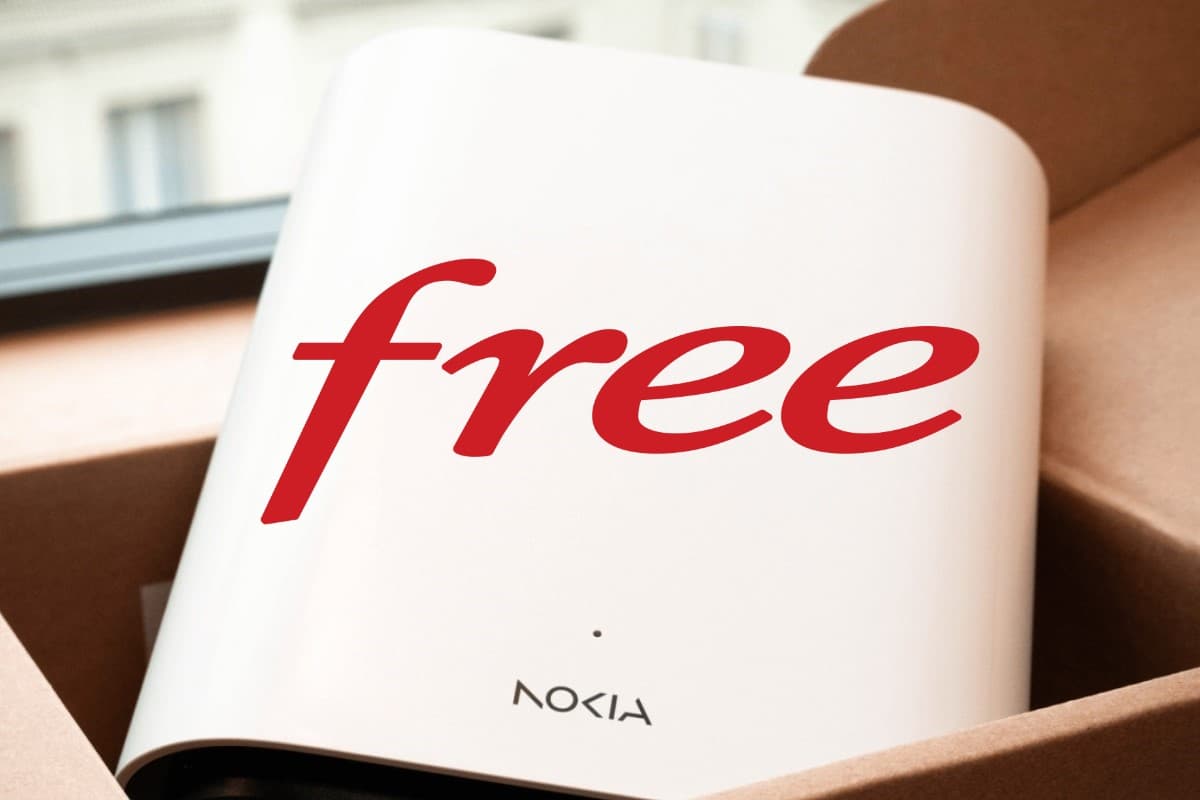 Box 5G de Free avec logo de son constructeur Nokia, à peine sortie de son carton