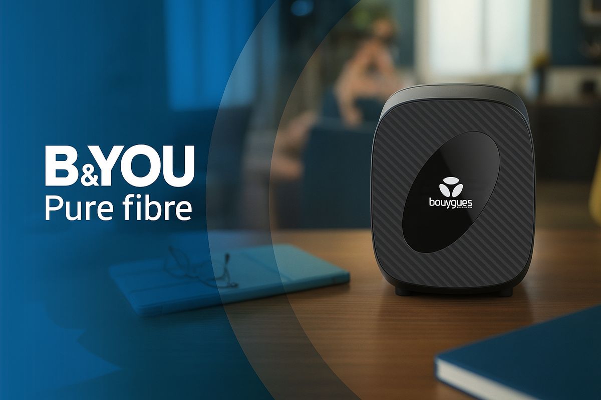 Modem de la Box "Pure Fibre" de B&YOU et logo de l'abonnement