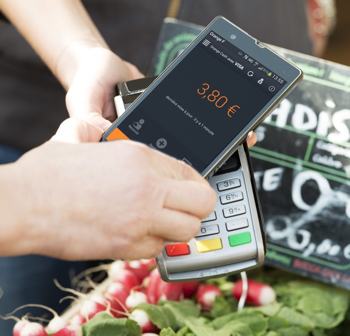 Avec Orange Cash, payez avec votre smartphone