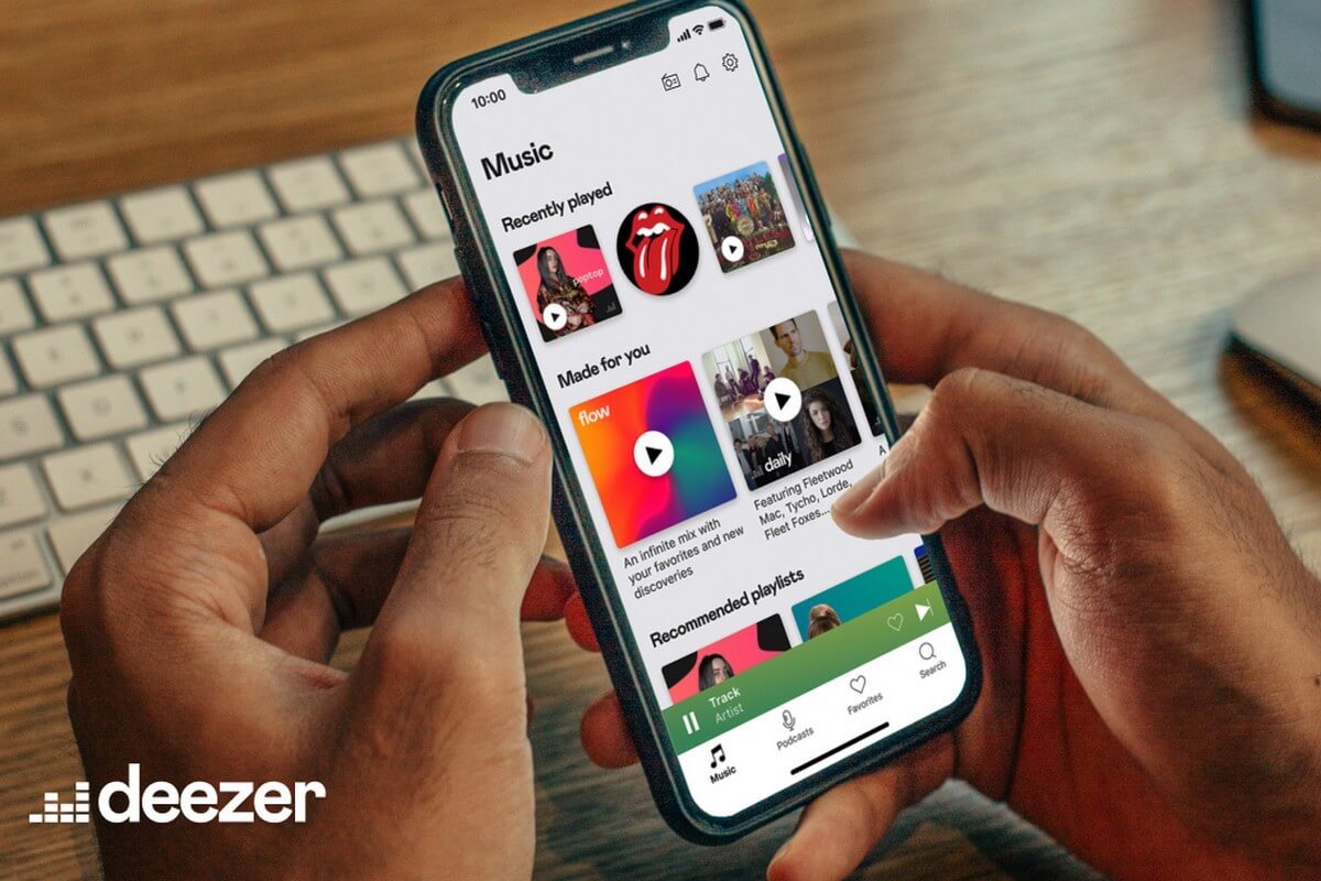 Smartphone avec interface Deezer, car l'application de musique est offerte avec un forfait mobile  B&YOU