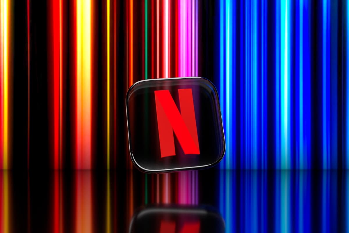Logo Netflix intégré avec la Série Limitée de SFR