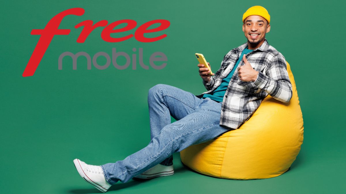 Homme sur pouf avec pouce levé, smartphone et logo de Free Mobile, ravis de ses 3 applications dédiées