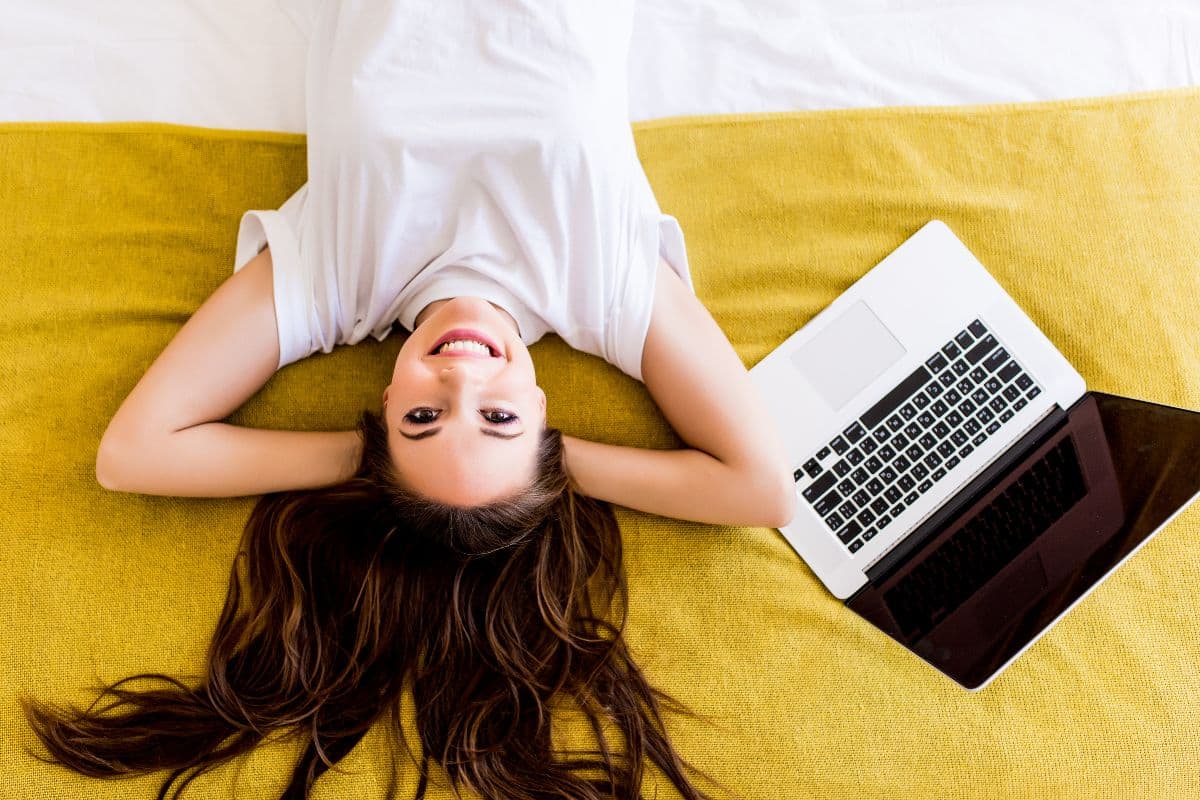 Le répéteur Wi-Fi est une très bonne solution.