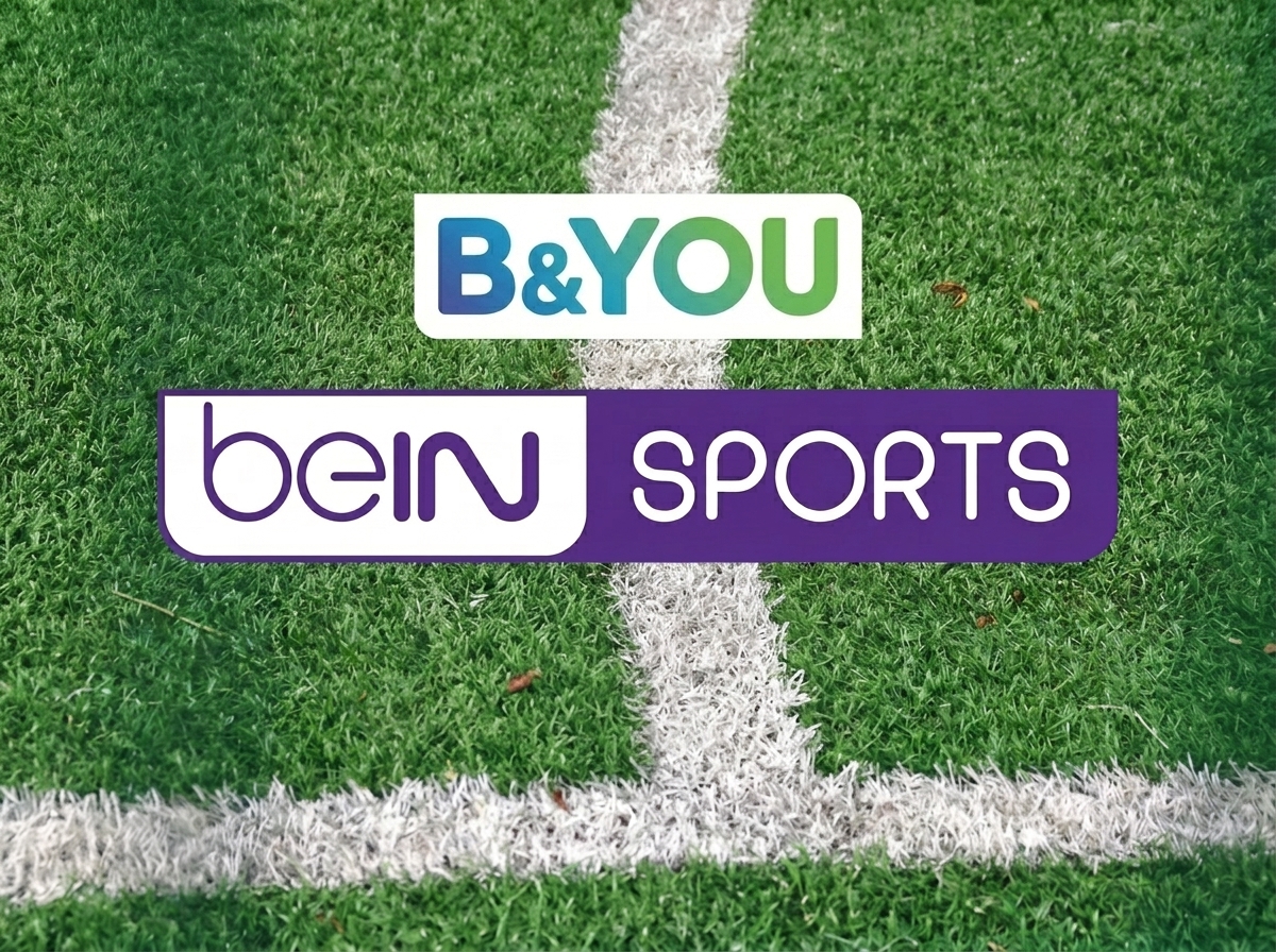 Logos de B&YOU et beIN Sports sur fond de terrain de foot, car nouveau forfait 5G de 170Go avec abonnement beIN inclus, parfait pour la coupe du monde qui va débuter