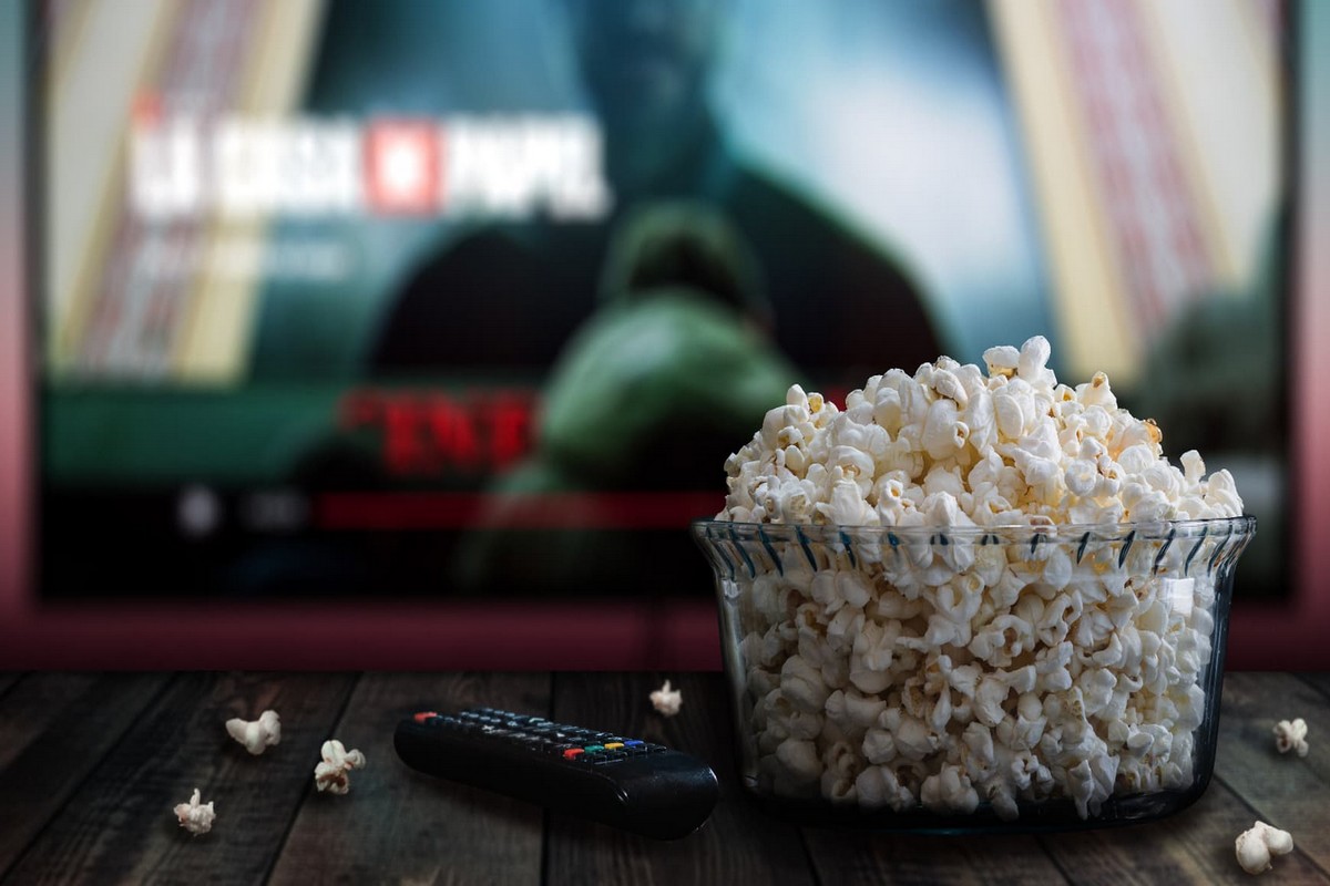 Netflix essentiel avec PUB offert chez SFR
