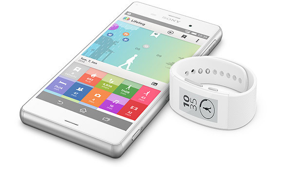 Sony Xperia Z3 et SmartBand Talk SWR30