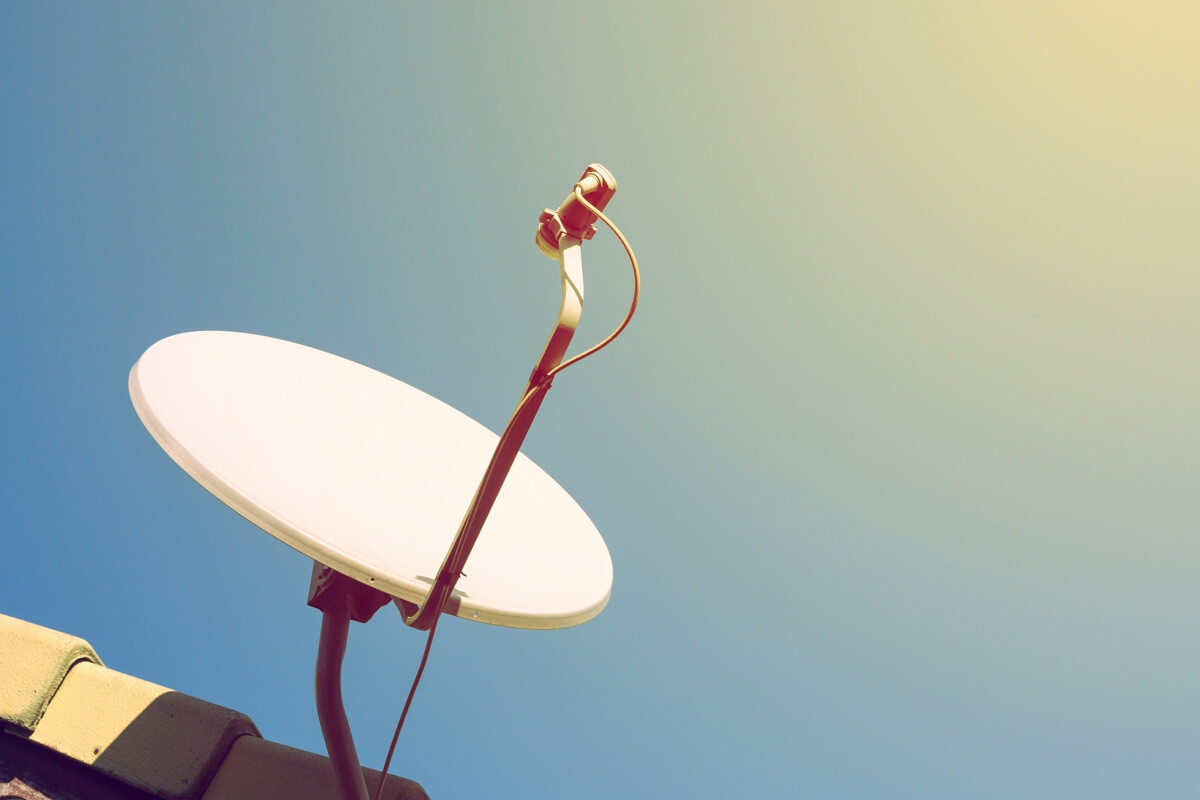 Antenne satellite pour solutions Nordnet pour le télétravail et les digital nomades