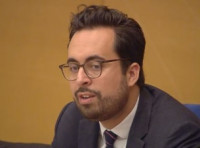 Mounir Mahjoubi annonce un plan contre l'exclusion numérique