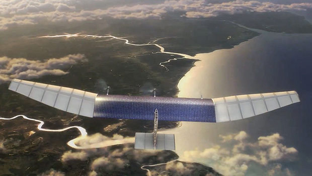 Facebook a également ses projets dans le solutions spatiales pour proposer Internet n'importe où dans le monde