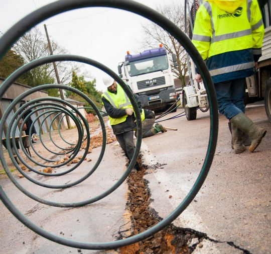 fibre optique tirée dans l'Eure